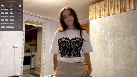 Lia online show from October 2025 05:24:02 PM