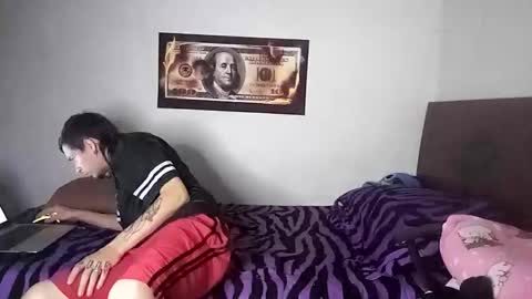 Rangel and Lola online show from September 2025 01:40:01 AM