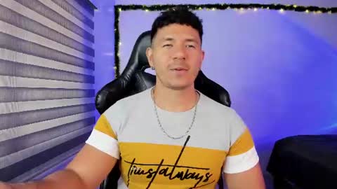 Jonas online show from July 2026 03:17:01 PM