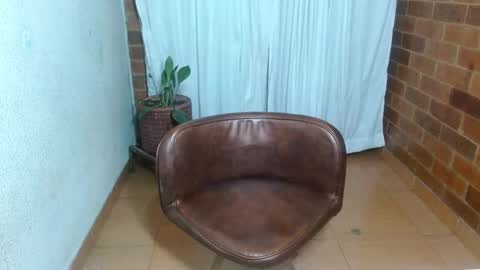 Snapshot of raquel_gh chatting on December 2024 11:51:01 PM Raquel online show from December 2024 11:51:01 PM