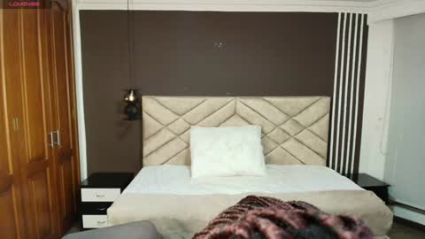 Raquel online show from February 2025 11:38:02 AM