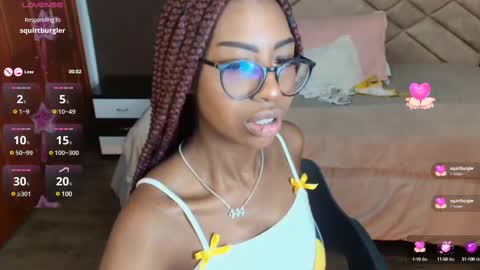 Raquel online show from March 2025 02:56:02 PM