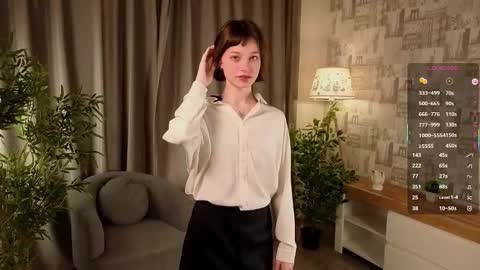 Snapshot of rashidagiczewski chatting on October 2025 01:28:02 AM Nicole online show from October 2025 01:28:02 AM