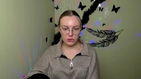 raspberry0101 online show from January 2025 12:20:01 AM