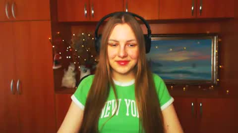 raspberry0101 online show from March 2025 01:28:01 PM