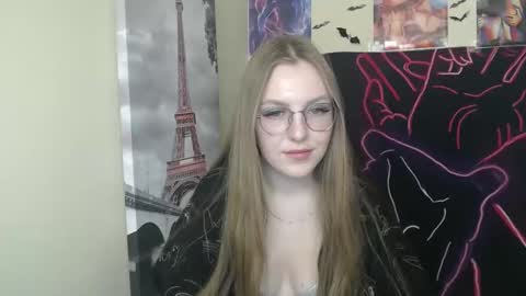 raspberry0101 online show from September 2025 01:55:02 PM