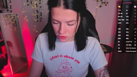 Snapshot of raspberry__girl chatting on September 2025 11:04:01 PM Rita  My schedule for this week Thursday-Monday  online show from September 2025 11:04:01 PM