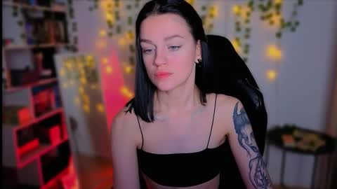 Snapshot of raspberry__girl chatting on September 2025 08:53:01 PM Rita  My schedule for this week Thursday-Monday  online show from September 2025 08:53:01 PM