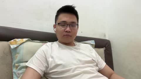 randomnaut online show from January 2025 06:10:02 PM