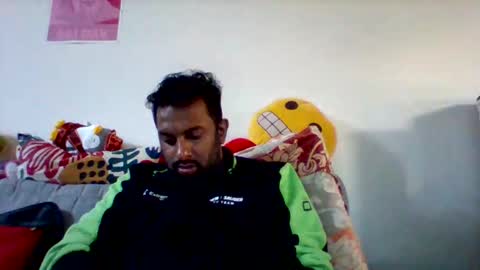 raul2k2 online show from January 2026 10:52:01 AM