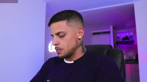 Snapshot of rausch77 chatting on December 2024 06:44:02 AM rausch77 online show from December 2024 06:44:02 AM