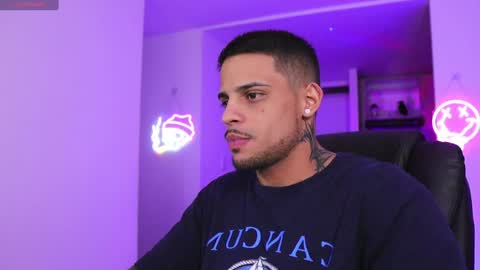 Snapshot of rausch77 chatting on December 2024 11:43:02 AM rausch77 online show from December 2024 11:43:02 AM