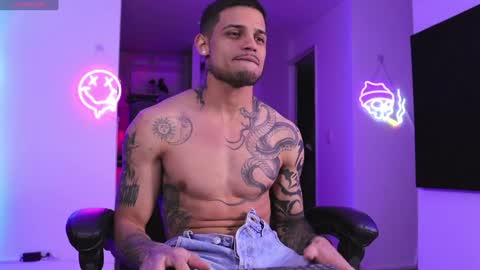 Snapshot of rausch77 chatting on January 2025 09:11:01 AM rausch77 online show from January 2025 09:11:01 AM