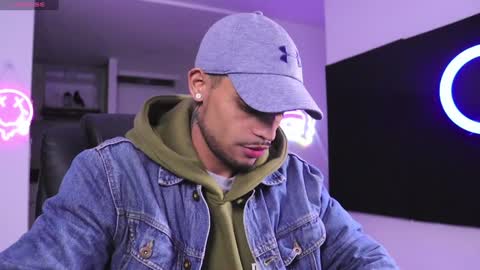 Snapshot of rausch77 chatting on January 2025 08:00:02 AM rausch77 online show from January 2025 08:00:02 AM