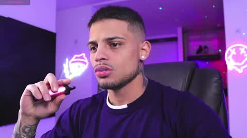 Snapshot of rausch77 chatting on January 2025 05:20:02 AM rausch77 online show from January 2025 05:20:02 AM