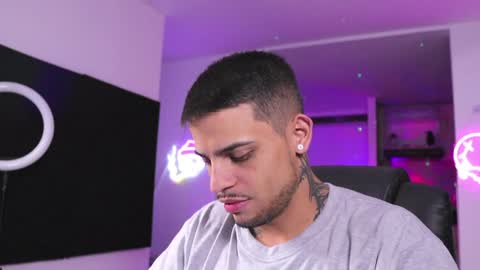 Snapshot of rausch77 chatting on January 2025 06:35:01 AM rausch77 online show from January 2025 06:35:01 AM