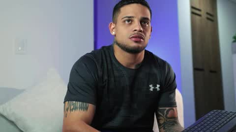 Snapshot of rausch77 chatting on September 2025 08:03:01 AM rausch77 online show from September 2025 08:03:01 AM