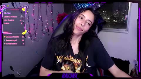 Snapshot of rav3nx_ chatting on March 2026 02:04:02 AM online show from March 2026 02:04:02 AM