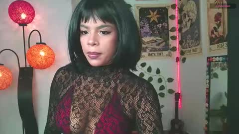 Snapshot of raven_luv chatting on September 2025 10:10:02 PM raven  online show from September 2025 10:10:02 PM