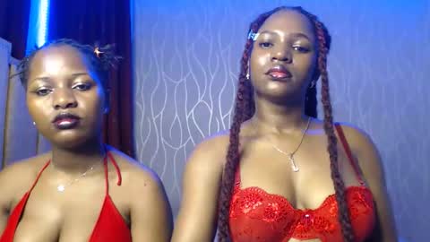 Snapshot of raven_luxe chatting on November 2025 04:40:02 PM Raven online show from November 2025 04:40:02 PM