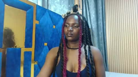 Snapshot of raven_luxe chatting on February 2026 07:02:02 AM Raven online show from February 2026 07:02:02 AM