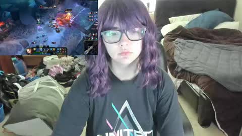 raven_moore_ online show from October 2025 09:12:02 PM