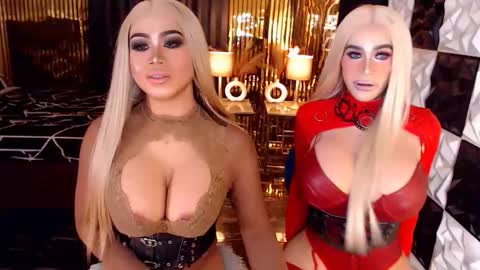 Snapshot of ravenmystiquex chatting on April 2026 09:21:01 AM ravenmystiquex online show from April 2026 09:21:01 AM