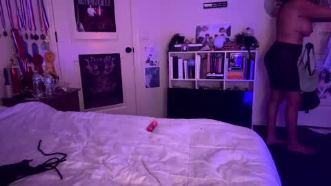 Raven online show from November 2025 03:17:02 AM