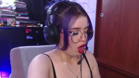 raventh_ online show from September 2025 09:50:01 PM