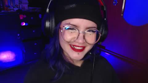 raventh_ online show from December 2025 12:05:01 AM