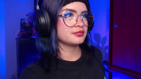 raventh_ online show from December 2025 03:02:02 AM