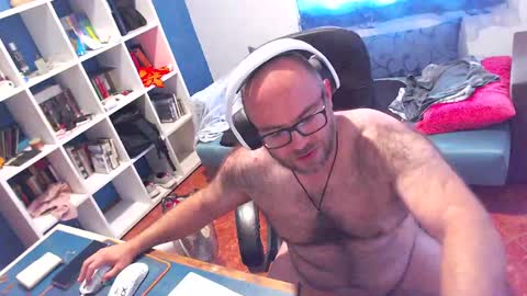 ravingr3d3 online show from June 2026 10:50:02 AM