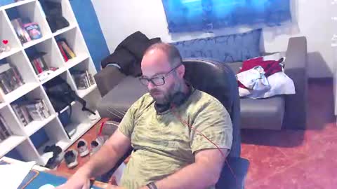ravingr3d3 online show from July 2026 09:58:02 AM