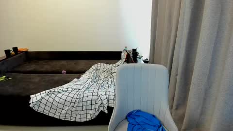 Snapshot of ray_hill chatting on April 2026 05:08:02 AM Ray online show from April 2026 05:08:02 AM