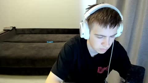 Snapshot of ray_hill chatting on April 2026 05:41:02 AM Ray online show from April 2026 05:41:02 AM