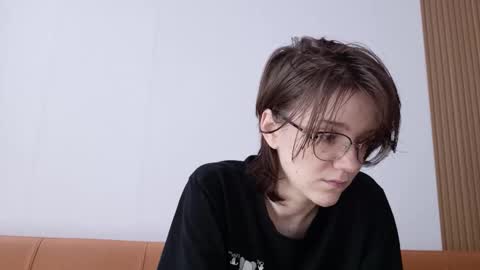 Snapshot of ray_lol chatting on March 2026 02:07:01 AM Ray-Ray online show from March 2026 02:07:01 AM