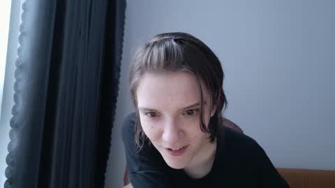 Snapshot of ray_lol chatting on March 2026 10:29:02 AM Ray-Ray online show from March 2026 10:29:02 AM