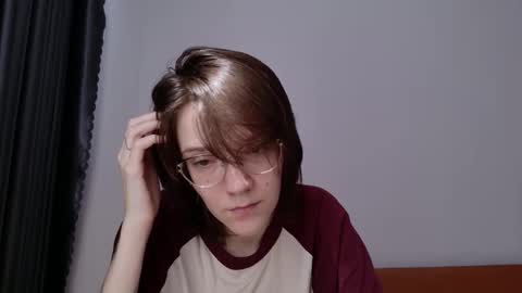 Snapshot of ray_lol chatting on March 2026 03:10:02 AM Ray-Ray online show from March 2026 03:10:02 AM