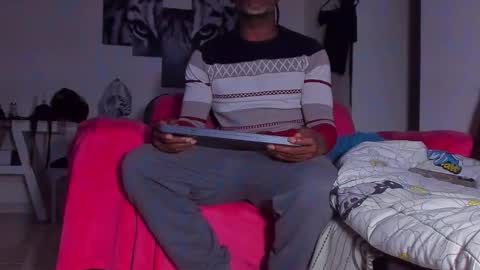 ray_long222 online show from February 2026 11:32:02 AM