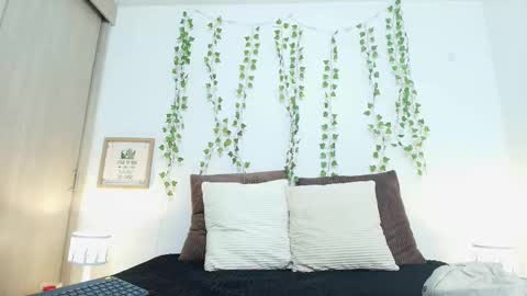 Ray online show from January 2026 12:49:02 AM