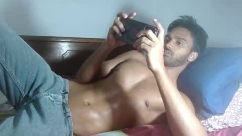 Snapshot of rayannzz chatting on November 2025 10:15:02 PM eyan online show from November 2025 10:15:02 PM