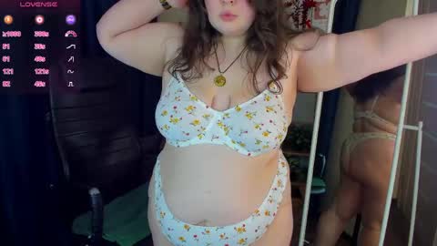 Snapshot of raydirin chatting on March 2026 11:26:02 AM Ray online show from March 2026 11:26:02 AM