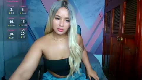 Snapshot of raylin_escobar chatting on July 2026 07:08:02 PM raylin_escobar online show from July 2026 07:08:02 PM
