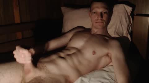 Snapshot of raylonn chatting on March 2026 07:40:01 PM Ray online show from March 2026 07:40:01 PM