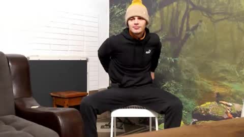 Snapshot of raymartino chatting on December 2025 04:36:01 PM RayMartino online show from December 2025 04:36:01 PM