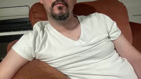 Snapshot of rayos789 chatting on May 2026 05:49:01 AM rayos789 online show from May 2026 05:49:01 AM