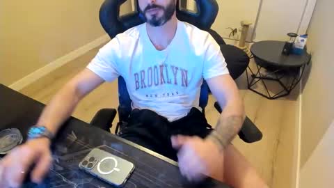 Snapshot of raysexparty chatting on March 2026 09:41:01 PM raysexparty online show from March 2026 09:41:01 PM