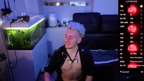 Rayzel online show from February 2026 12:07:01 AM