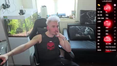 Snapshot of rayzel31 chatting on March 2026 01:16:02 PM Rayzel online show from March 2026 01:16:02 PM