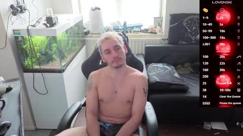 Snapshot of rayzel31 chatting on March 2026 08:59:01 AM Rayzel online show from March 2026 08:59:01 AM